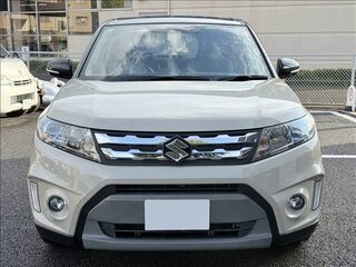 2018 Suzuki Escudo IV, бежевый, 1540000 рублей, вид 3