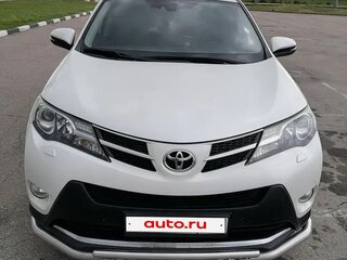 2013 Toyota RAV4 IV (XA40), белый, 1800000 рублей, вид 1