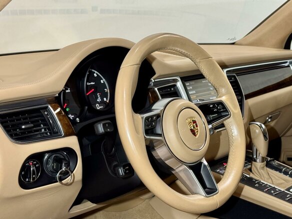 2014 Porsche Macan Turbo I, коричневый, 3750000 рублей - вид 11