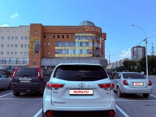 2014 Toyota Highlander III (XU50), белый, 2790000 рублей, вид 4