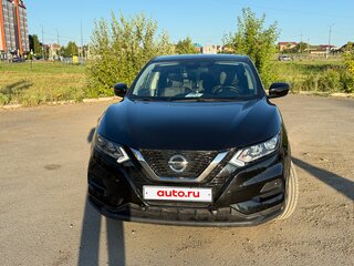 2020 Nissan Qashqai II Рестайлинг, чёрный, 2100000 рублей, вид 2