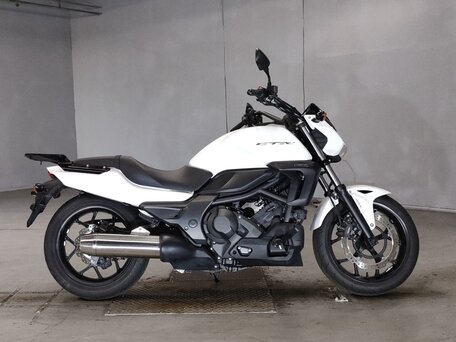 2013 Honda CTX 700, белый, 680000 рублей, вид 1