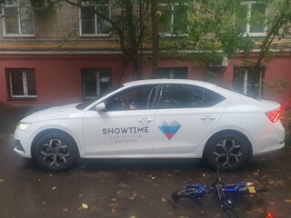 2021 Skoda Octavia IV (A8), белый, 2099000 рублей, вид 4