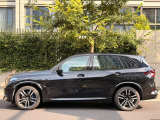 2023 BMW X5 M Competition III (F95) Рестайлинг, чёрный, 14500000 рублей, вид 2
