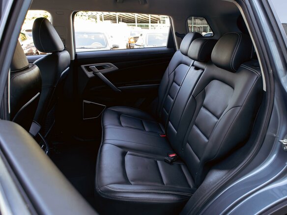 2020 Geely Atlas I, серый, 1515000 рублей - вид 16
