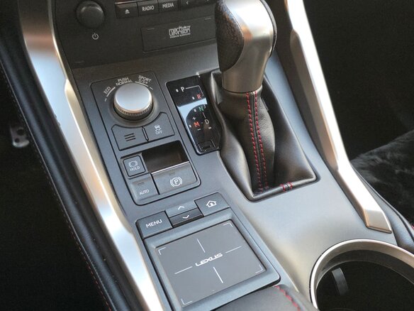 2016 Lexus NX 200t I, чёрный, 2999000 рублей - вид 16