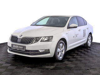 2019 Skoda Octavia III (A7) Рестайлинг, белый, 1873500 рублей, вид 1