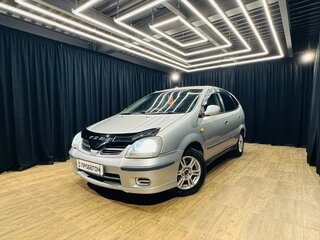 2001 Nissan Tino, серый, 339000 рублей, вид 1