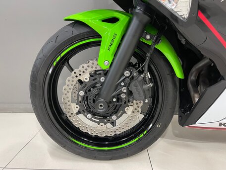 2022 Kawasaki Ninja 650, зелёный, 810000 рублей, вид 5
