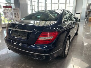 2012 Mercedes-Benz C-Класс 250 III (W204) Рестайлинг, синий, 1100000 рублей, вид 4