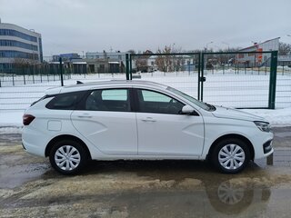 2024 Lada (ВАЗ) Vesta SW I Рестайлинг (NG), белый, 1500000 рублей, вид 5