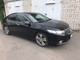 2011 Honda Accord VIII Рестайлинг, чёрный, 1000000 рублей, вид 2