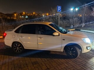 2015 Lada (ВАЗ) Granta I, белый, 550000 рублей, вид 4