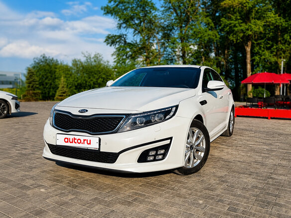 2015 Kia Optima III Рестайлинг, белый, 1350000 рублей