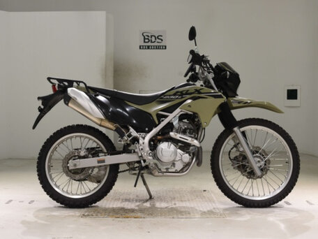 2020 Kawasaki KLX 230, зелёный, 390000 рублей, вид 4