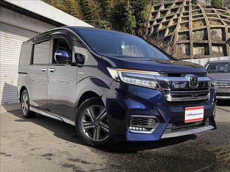 Honda Stepwgn V