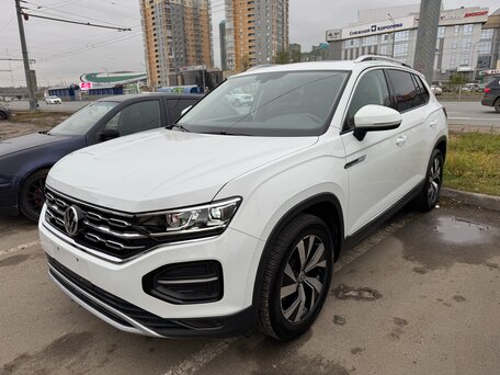 2021 Volkswagen Tayron I, белый, 2795000 рублей, вид 1