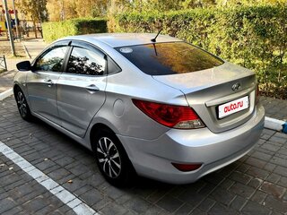 2012 Hyundai Solaris I, серебристый, 650000 рублей, вид 3