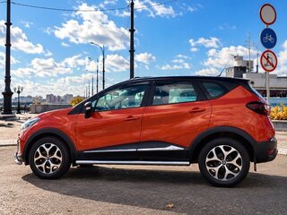 2017 Renault Kaptur I, оранжевый, 1299999 рублей, вид 2