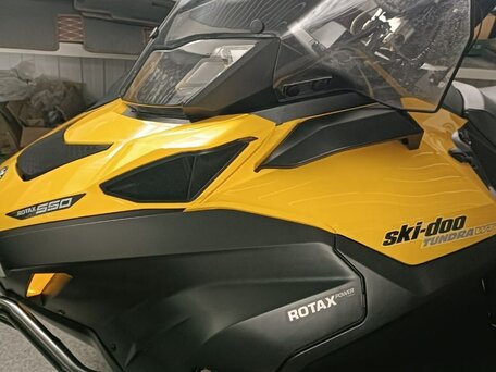 2014 BRP Ski-Doo Tundra 550, золотистый, 2200000 рублей, вид 4