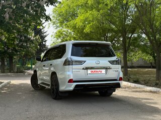 2020 Lexus LX 570 III Рестайлинг 2, белый, 10700000 рублей, вид 5