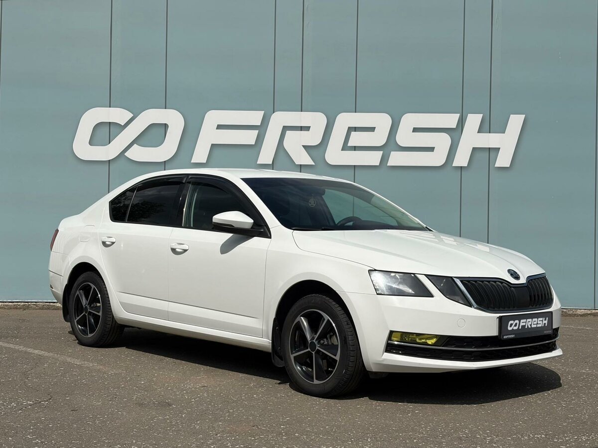 Открыть фотографии: Skoda Octavia III (A7) Рестайлинг