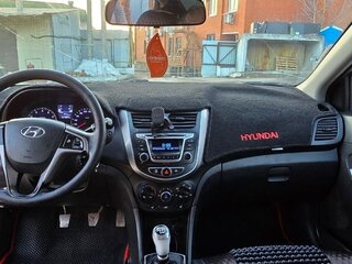 2015 Hyundai Solaris I Рестайлинг, белый, 449000 рублей, вид 4