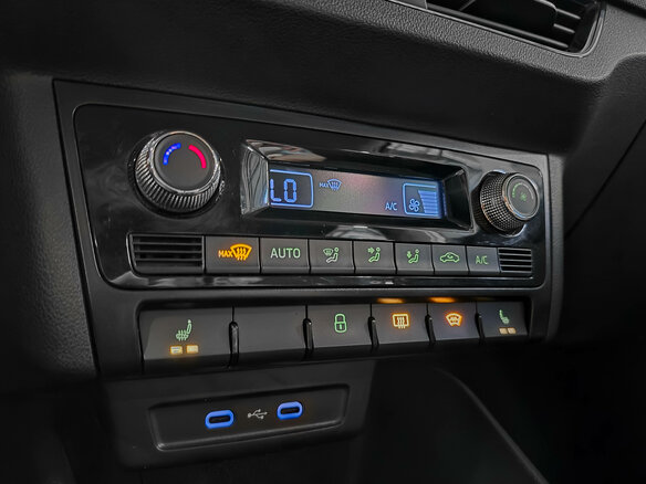 2020 Skoda Rapid II, белый, 1513000 рублей - вид 17