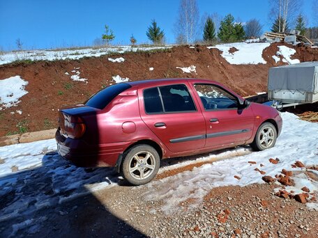 2001 Renault Clio II, красный, 60000 рублей, вид 2