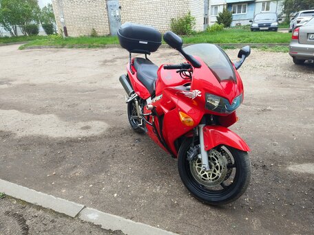 1999 Honda VFR 800, красный, 400000 рублей, вид 3