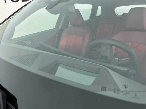 2025 BMW X3 Long 30L xDrive IV (G45/G48), чёрный, 7770000 рублей - вид 17