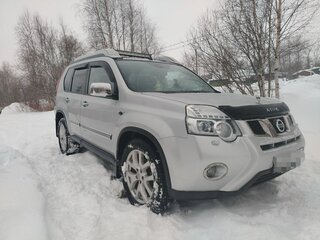 2014 Nissan X-Trail II Рестайлинг, серебристый, 1550000 рублей, вид 3