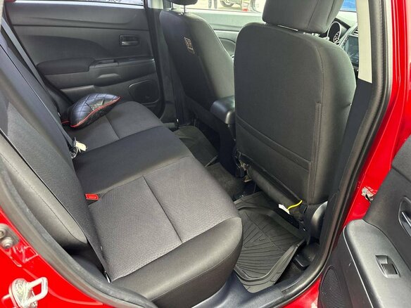 2011 Mitsubishi ASX I, красный - вид 13