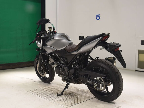 2019 Suzuki SV 650, серый, 560000 рублей - вид 5