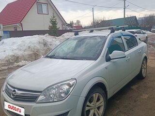 2011 Opel Astra H Рестайлинг, белый, 527000 рублей, вид 1