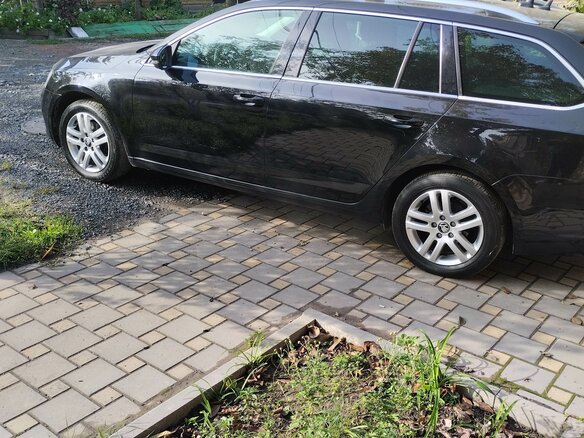 2019 Skoda Octavia III (A7) Рестайлинг, чёрный, 1780000 рублей - вид 2