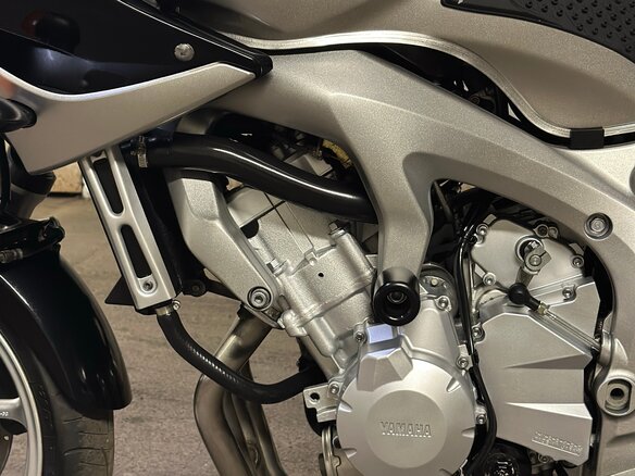 2004 Yamaha FZ6, серый, 515000 рублей - вид 15