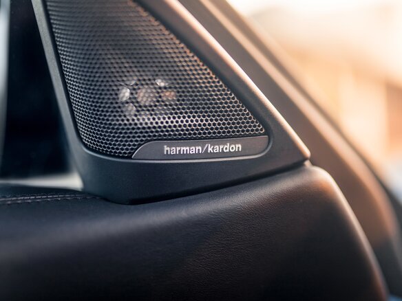 2018 BMW M4 F82/F83 Рестайлинг, синий, 6550000 рублей - вид 16