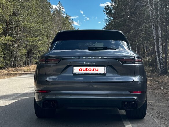 2021 Porsche Cayenne III, серый, 5800000 рублей - вид 16