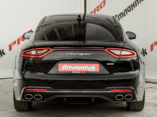 2018 Kia Stinger I, чёрный, 2740000 рублей, вид 5