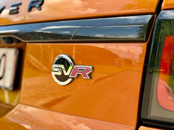 2019 Land Rover Range Rover Sport SVR II Рестайлинг, оранжевый - вид 20