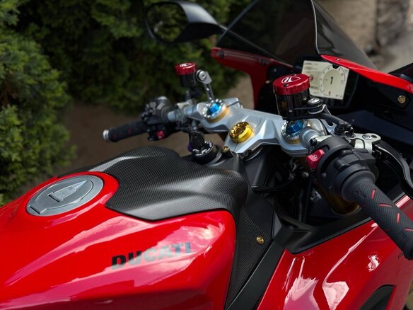 2025 Ducati Panigale V2, красный, 1799999 рублей - вид 33