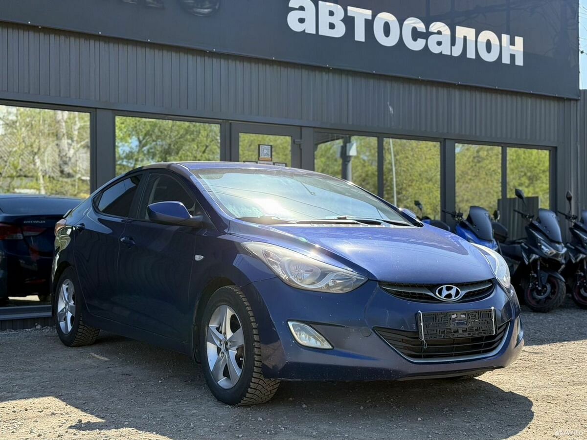 Открыть фотографии: Hyundai Elantra V (MD)