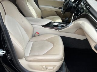 2020 Toyota Camry VIII (XV70), чёрный, 2900000 рублей, вид 5