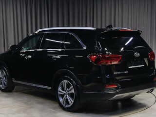 2018 Kia Sorento III Prime Рестайлинг, чёрный, 2399000 рублей, вид 4