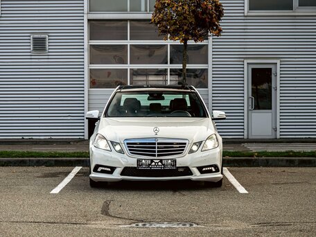 2011 Mercedes-Benz E-Класс 300 IV (W212, S212, C207), белый, 1455000 рублей, вид 2