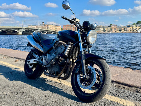 2001 Honda CB 600F Hornet, чёрный, 300000 рублей, вид 3