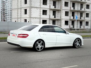 2011 Mercedes-Benz E-Класс 300 IV (W212, S212, C207), белый, 1300000 рублей, вид 4