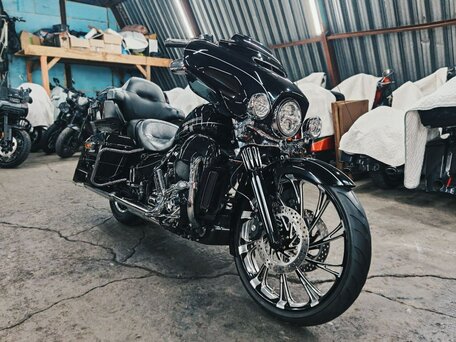 2014 Harley-Davidson Electra Glide, чёрный, 1390000 рублей, вид 1