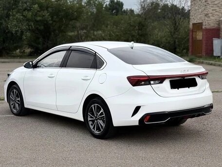 2023 Kia K3 II (China Market) Рестайлинг, белый, 1860000 рублей, вид 5